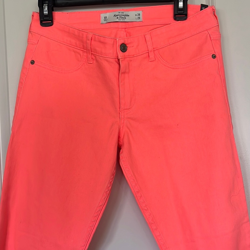 NWT Abercrombie & Fitch New York Jeans 6R. 28/29 Neon Orange Coral